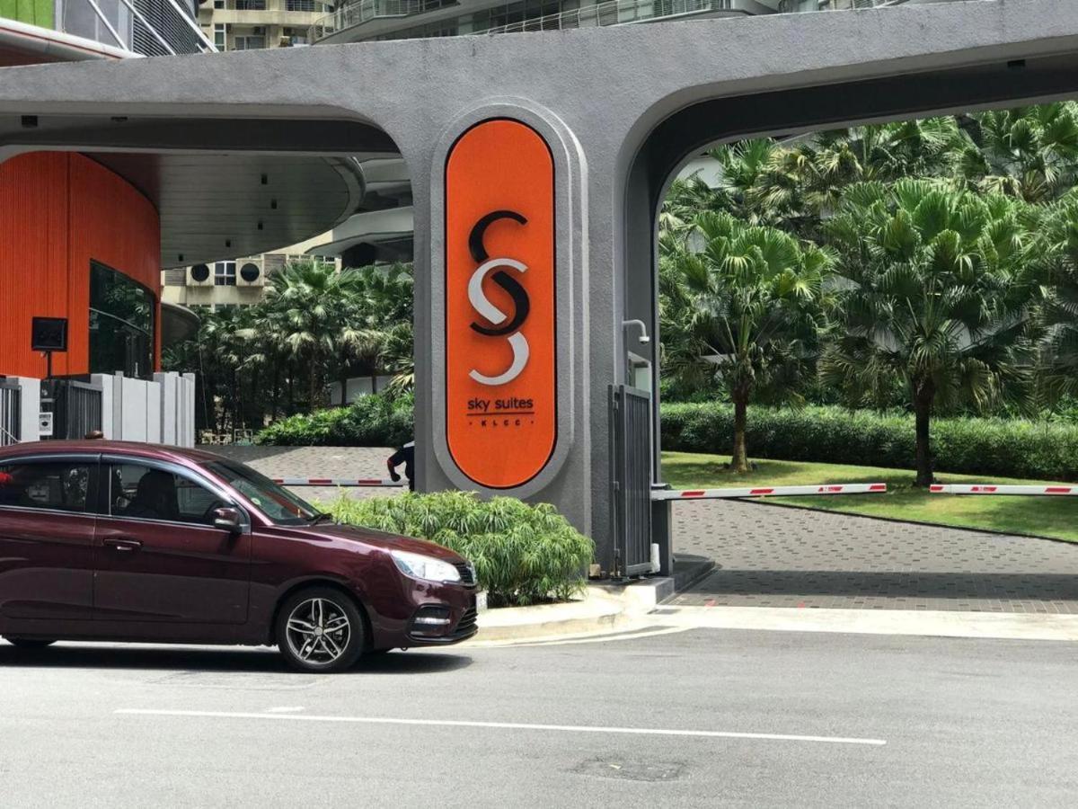 Aparthotel Sky Premium Living 2 Min Walk Twin Tower Klcc Kuala Lumpur